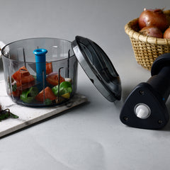 8140 Ganesh Bingo Lock-unlock Push Chopper ( 725ml )