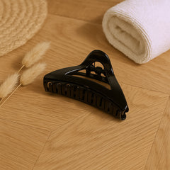Triangle Shape Mix Color Plastic Hair Claw Clip  1 Pc Durable Grip For Women And Girls